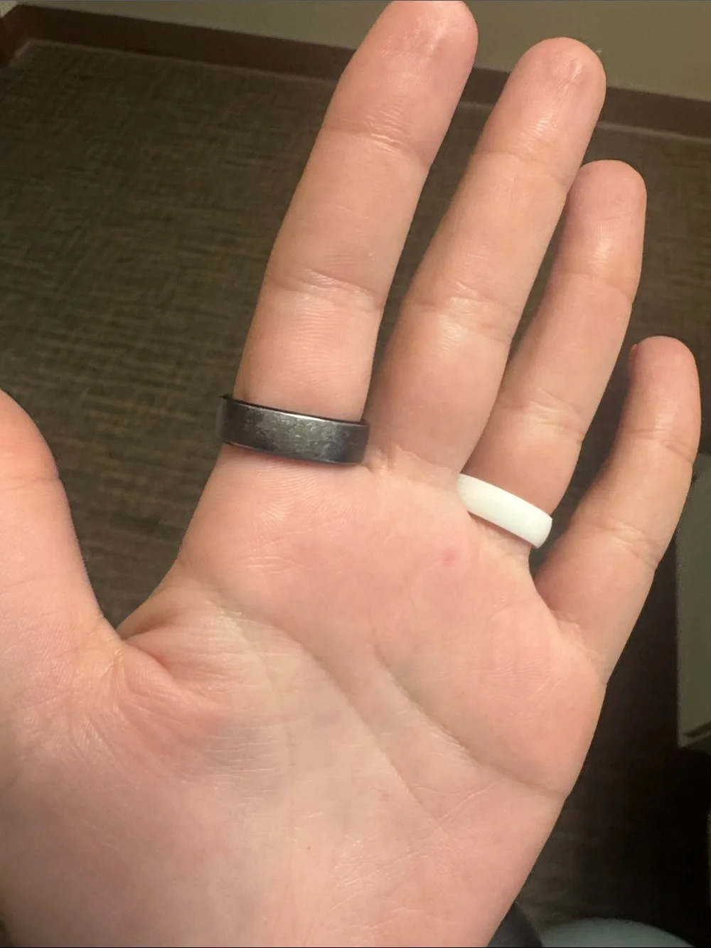 Wireless Smart Ring Charger Case - Black